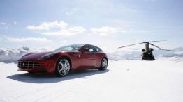 Ferrari Four (FF) - wszechstronna rewolucja