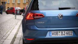Volkswagen e-Golf - przyszłość pod napięciem