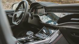 Audi SQ7 4.0 TDI 435 KM - galeria redakcyjna - widok ogólny wnêtrza z przodu