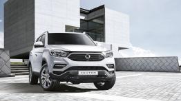 SsangYong Rexton (2017) - widok z przodu