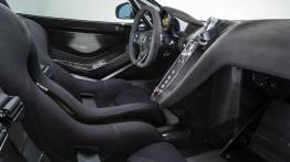 McLaren 650S Sprint (2015) - widok ogólny wnętrza z przodu