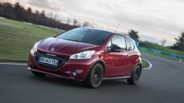 Peugeot 208 GTi 30th Anniversary Edition (2015) - widok z przodu