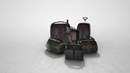 nanoFlowcell QUANT F Concept (2015) - dedykowany zestaw walizek