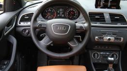 Audi Q3 Facelifting 2.0 TDI quattro - galeria redakcyjna - kokpit