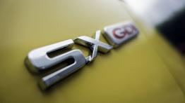 Kia Rio III 5d Facelifting (2016) - wersja amerykańska - emblemat