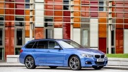 BMW 330d xDrive M Sport Touring (2016) - widok z przodu