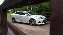 Toyota Avensis III Sedan Facelifting - galeria redakcyjna - prawy bok