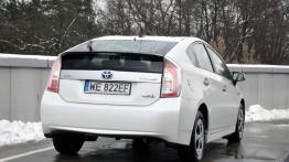 Toyota Prius IV Hatchback Facelifting  KM - galeria redakcyjna - widok z tyłu
