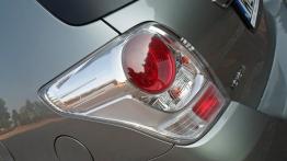 Toyota Verso Facelifting 2.0 D-4D 124KM - galeria redakcyjna (3) - lewy tylny reflektor - wyłączony