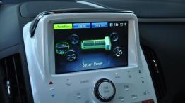 Chevrolet Volt - galeria redakcyjna - ekran systemu multimedialnego