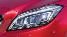 Mercedes CLS 500 4MATIC C218 Facelifting (2015) - lewy przedni reflektor - wyłączony