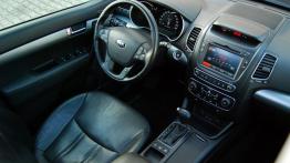 Kia Sorento II Facelifting 2.2 CRDi - galeria redakcyjna - kokpit