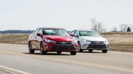 Toyota Camry Facelifting XSE (2015) - widok z przodu