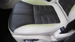 Range Rover Sport II 4.4 SDV8 340KM - galeria redakcyjna - fotel kierowcy, widok z przodu