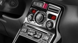 Citroen C3 Picasso Facelifting - konsola środkowa