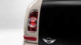 Mini Clubman Bond Street - tył - inne ujęcie