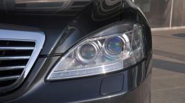 Mercedes Klasa S W221 Limuzyna Facelifting 250 CDI BlueEFFICIENCY 204KM - galeria redakcyjna - lewy 