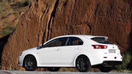 Mitsubishi Lancer Ralliart Sportback - lewy bok