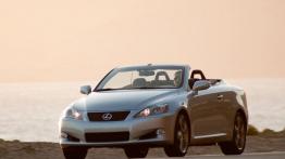 Lexus IS II Cabrio - widok z przodu