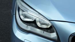 BMW serii 7 ActiveHybrid Facelifting - prawy przedni reflektor - wyłączony