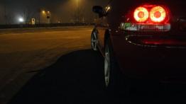 Honda CRX III Del Sol - galeria społeczności - lewy tylny reflektor - włączony