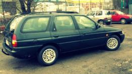 Ford Escort VII Kombi - galeria społeczności - prawy bok