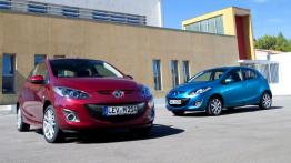 Mazda 2 2011 - widok z przodu