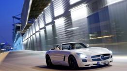 Mercedes SLS AMG Roadster 2012 - widok z przodu