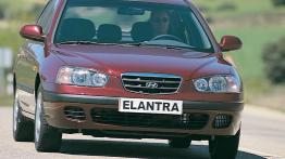 Hyundai Elantra - widok z przodu