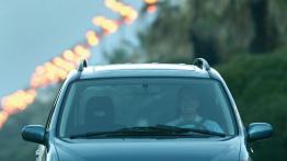 Mazda MPV - widok z przodu