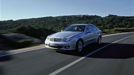 Mercedes Klasa CLK Coupe - widok z przodu