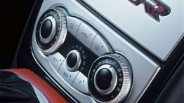 Mercedes Klasa SLR - panel sterowania wentylacją i nawiewem