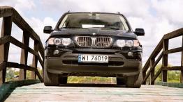 BMW X5 4.4i - galeria redakcyjna - widok z przodu