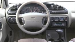 Ford Contour - kokpit