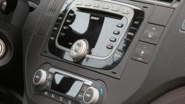Ford Focus C-Max 2007 - radio/cd/panel lcd