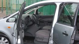 Ford Focus C-MAX 1.8 Ambiente - galeria redakcyjna - widok ogólny wnętrza z przodu