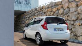 Nissan Note II 1.5 dCi (2013) - widok z tyłu