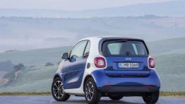 Smart fortwo III (2015) - widok z tyłu