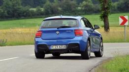 BMW M135i - widok z tyłu