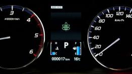 Mitsubishi Outlander III - deska rozdzielcza