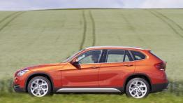 BMW X1 Facelifting - prezentacja w Monachium - lewy bok
