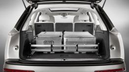 Audi Q7 II (2015) - bagażnik, siedzenia trzeciego rzędu złożone