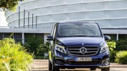 Mercedes klasy V (2014) - widok z przodu