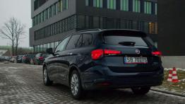 Powiększona rodzina Fiata Tipo – do sedana dołącza hatchback i kombi