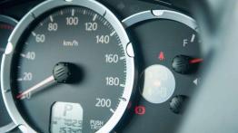 Mitsubishi L200 Double Cab 2,5 DI-D 178 KM - z bezdroży do miasta