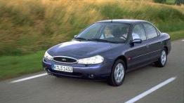 Ford Mondeo II - pierwszy newedgedesigner...