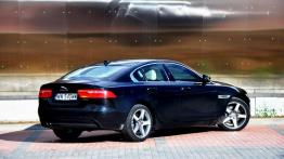 Jaguar XE 2.0d Prestige - Rademenes