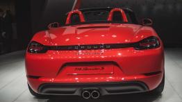 Geneva International Motor Show 2016 - auta seryjne (cz.1)