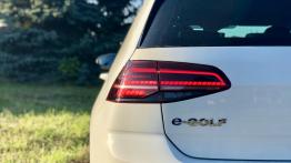 Volkswagen e-Golf - galeria redakcyjna - widok z tyłu