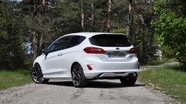 Ford Fiesta ST - galeria redakcyjna - widok z tyłu